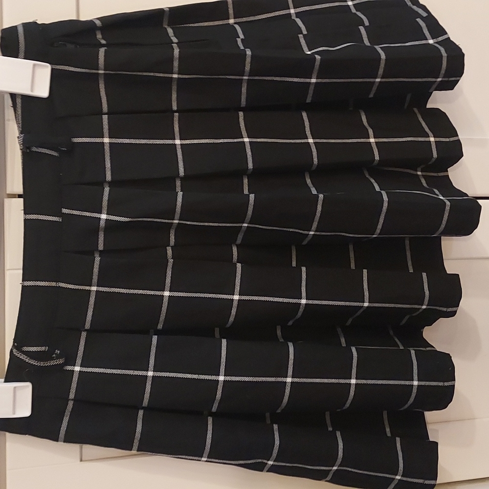 Black and white pleated skirt